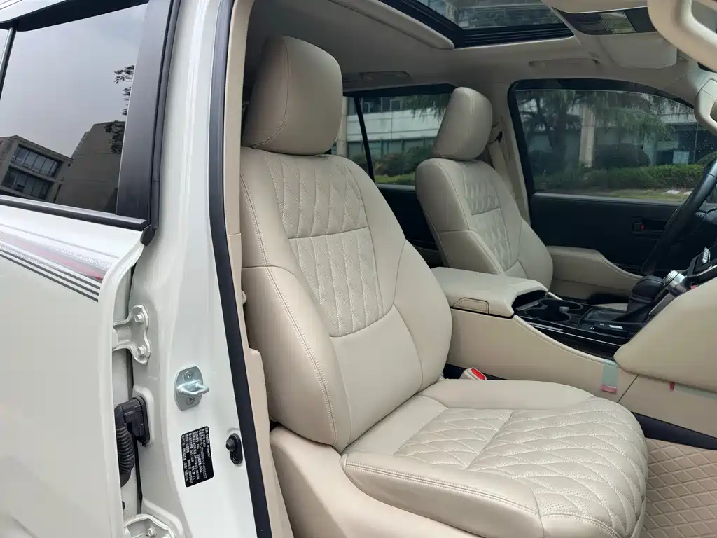 Toyota Land Cruiser 2023 — фото 14