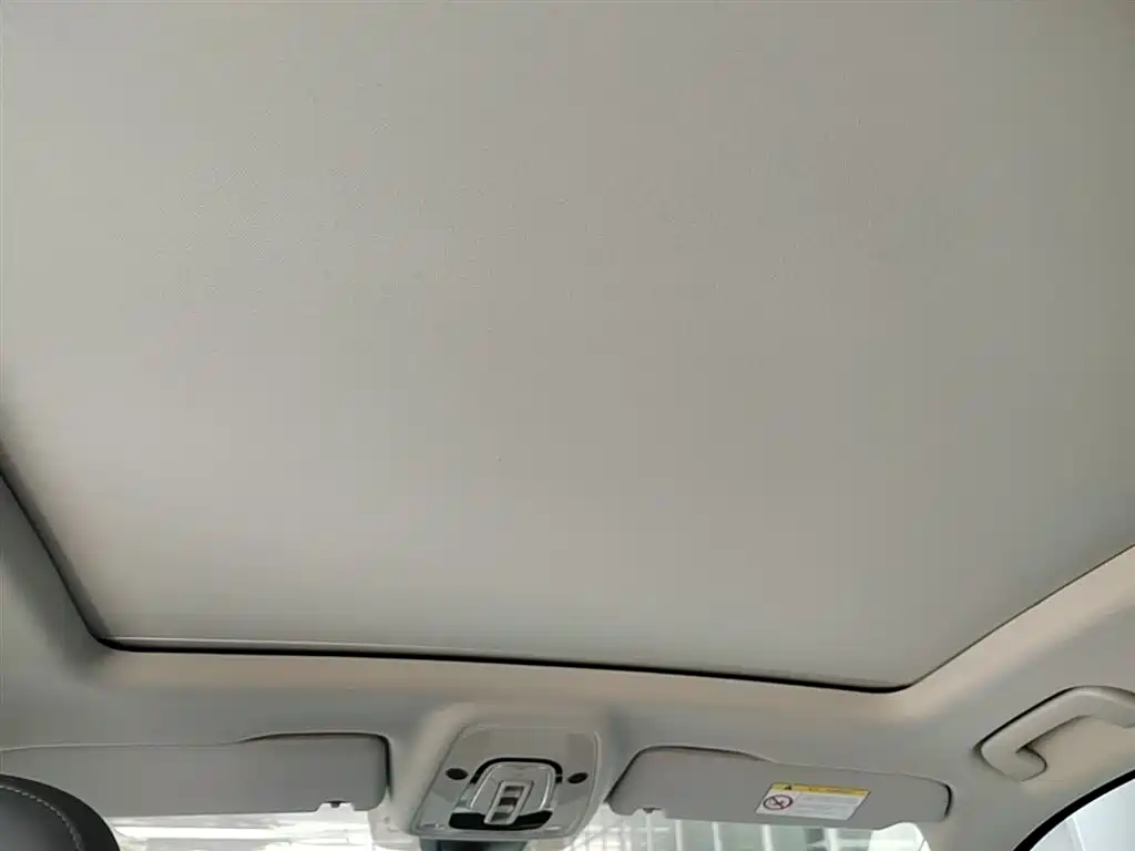Audi Q7 2023 — фото 25