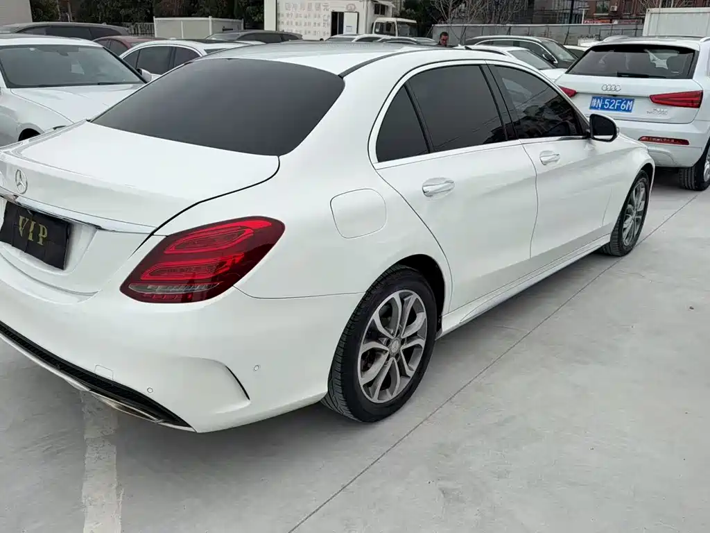 Mercedes-Benz C-Class 2015