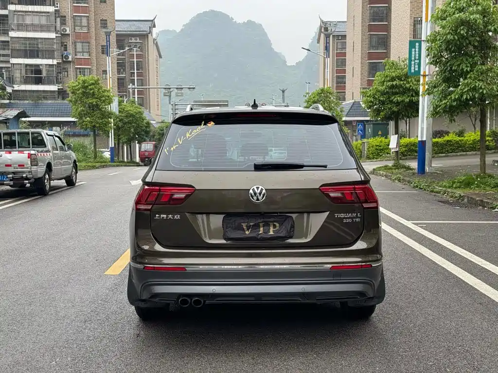 Volkswagen Tiguan L 2017