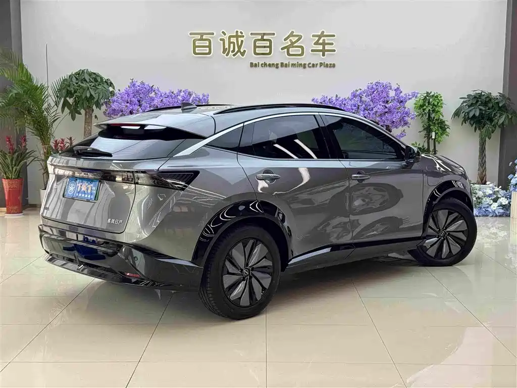 Nissan ARIYA 2023