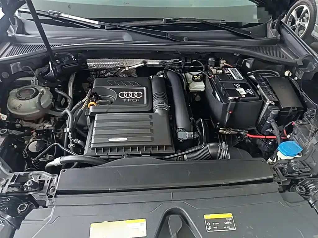 Audi Q3 2020 — фото 20