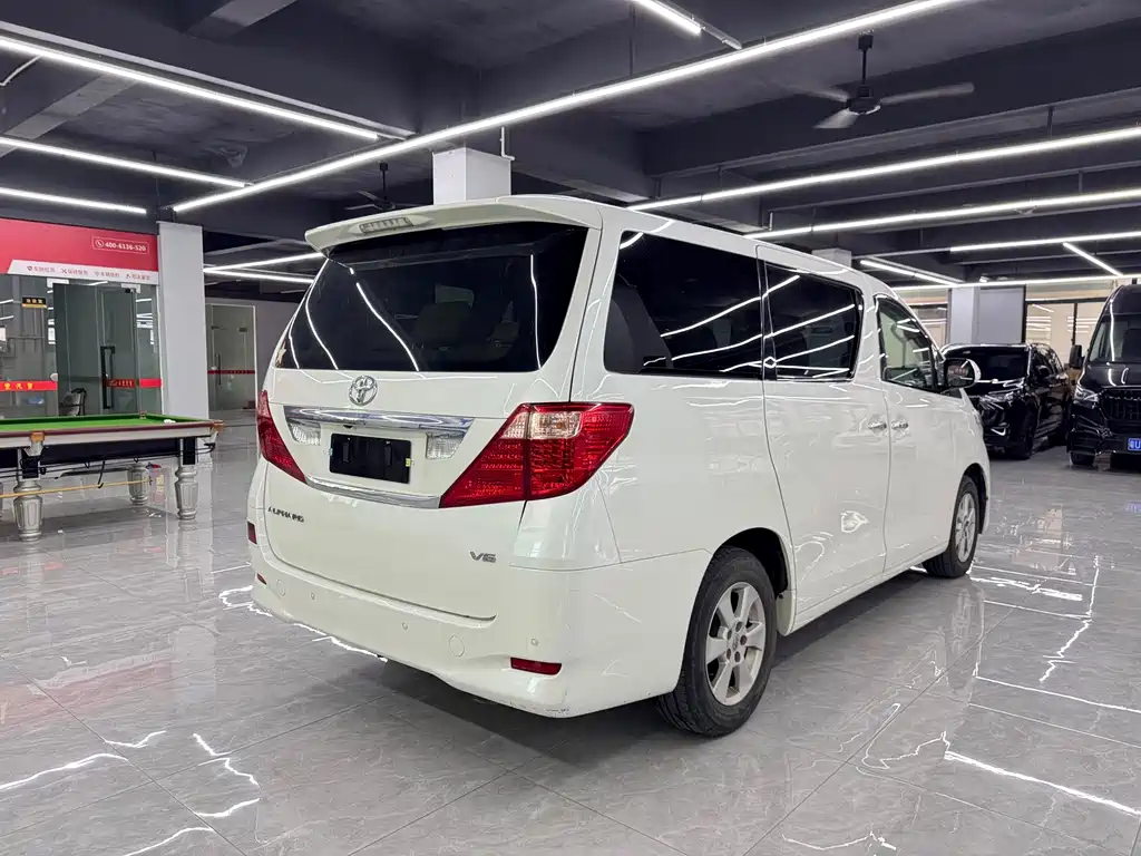 Toyota Alphard 2011 — фото 3