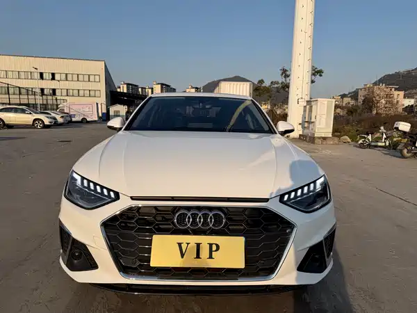 Audi A4L 2023