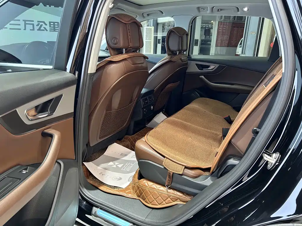 Audi Q7 2016 — фото 16