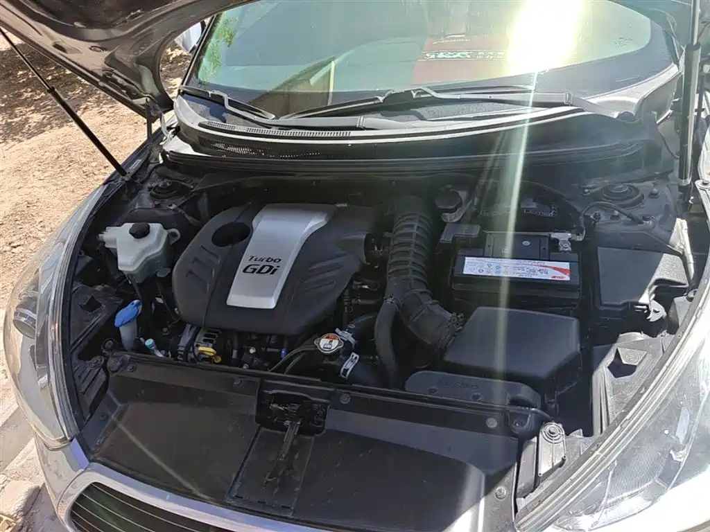 Hyundai Veloster 2015 — фото 20