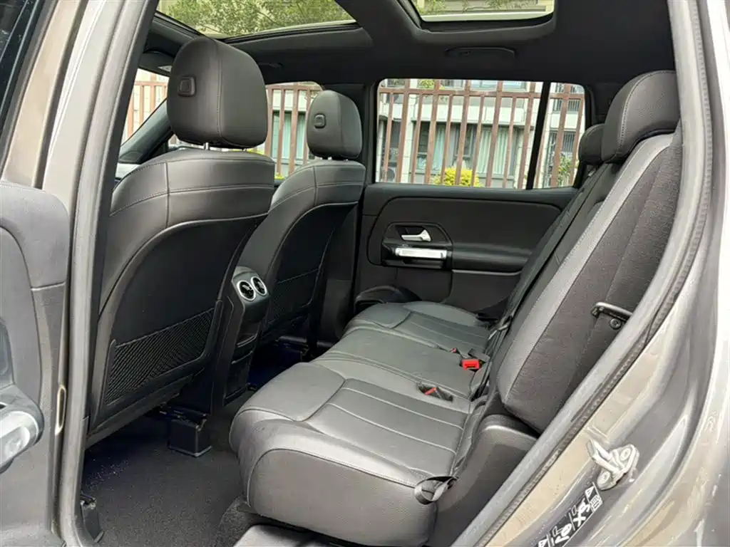 Mercedes-Benz GLB 2020 — фото 12
