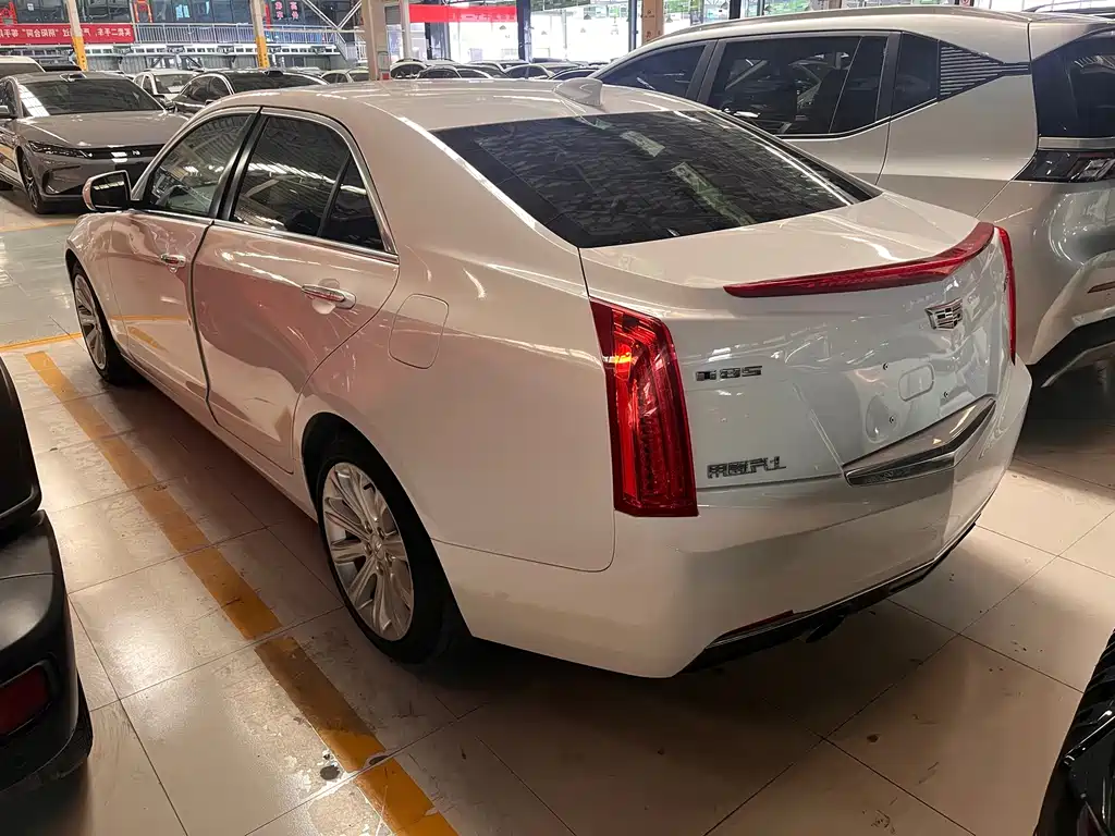Cadillac ATS-L 2018 — фото 14