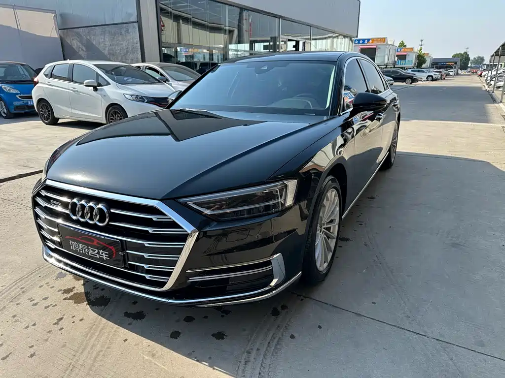 Audi A8 2022