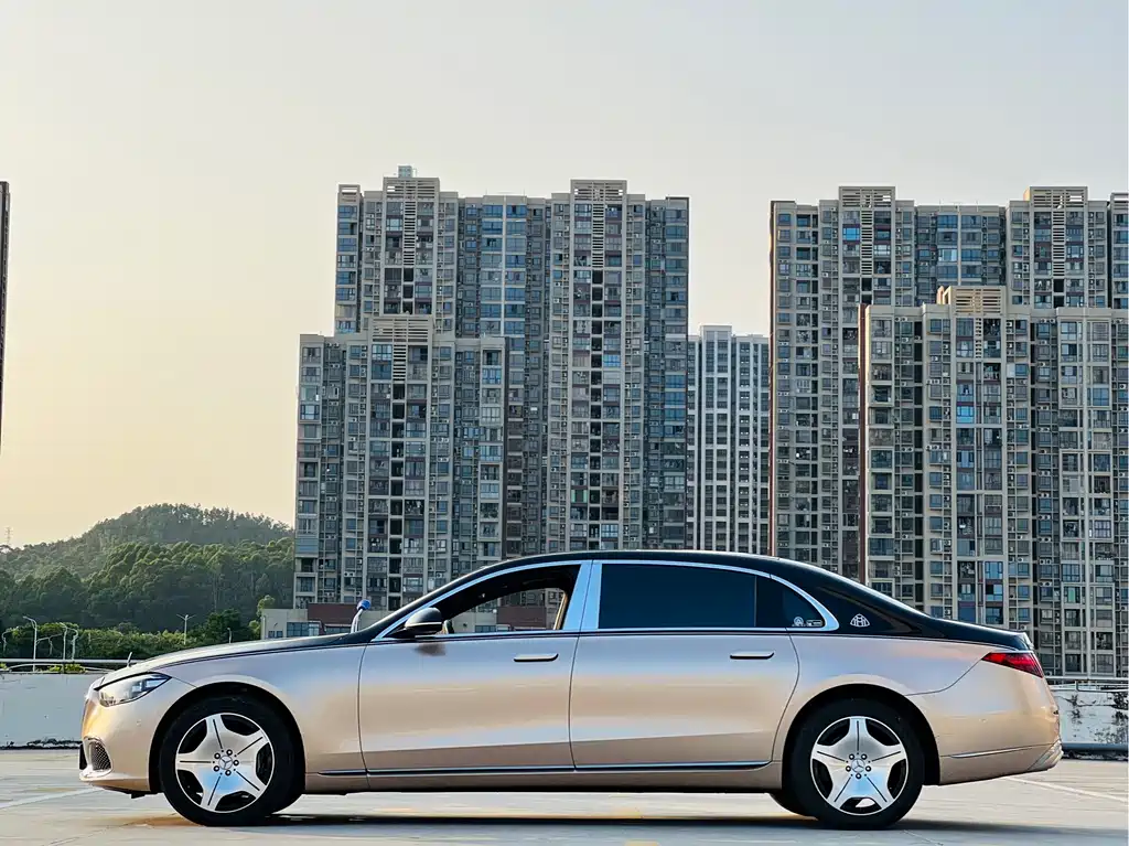 Mercedes-Benz Maybach S-Class 2023 — фото 12
