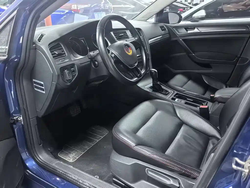 Volkswagen Golf 2015