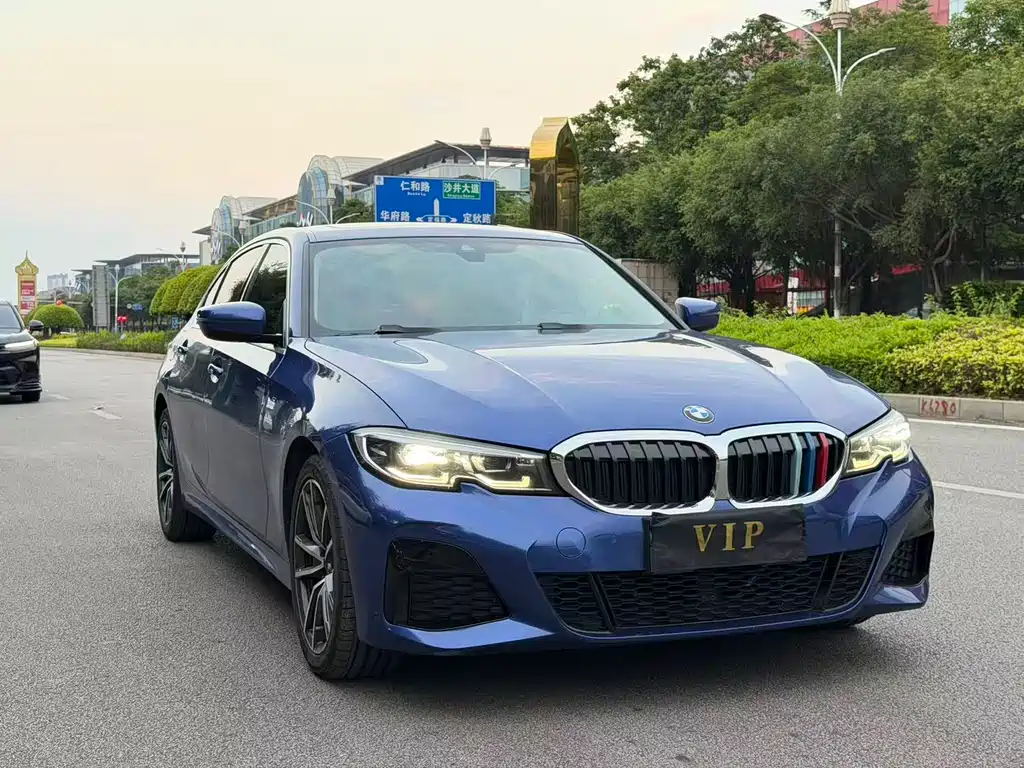 BMW 3 Series 2019 — фото 3