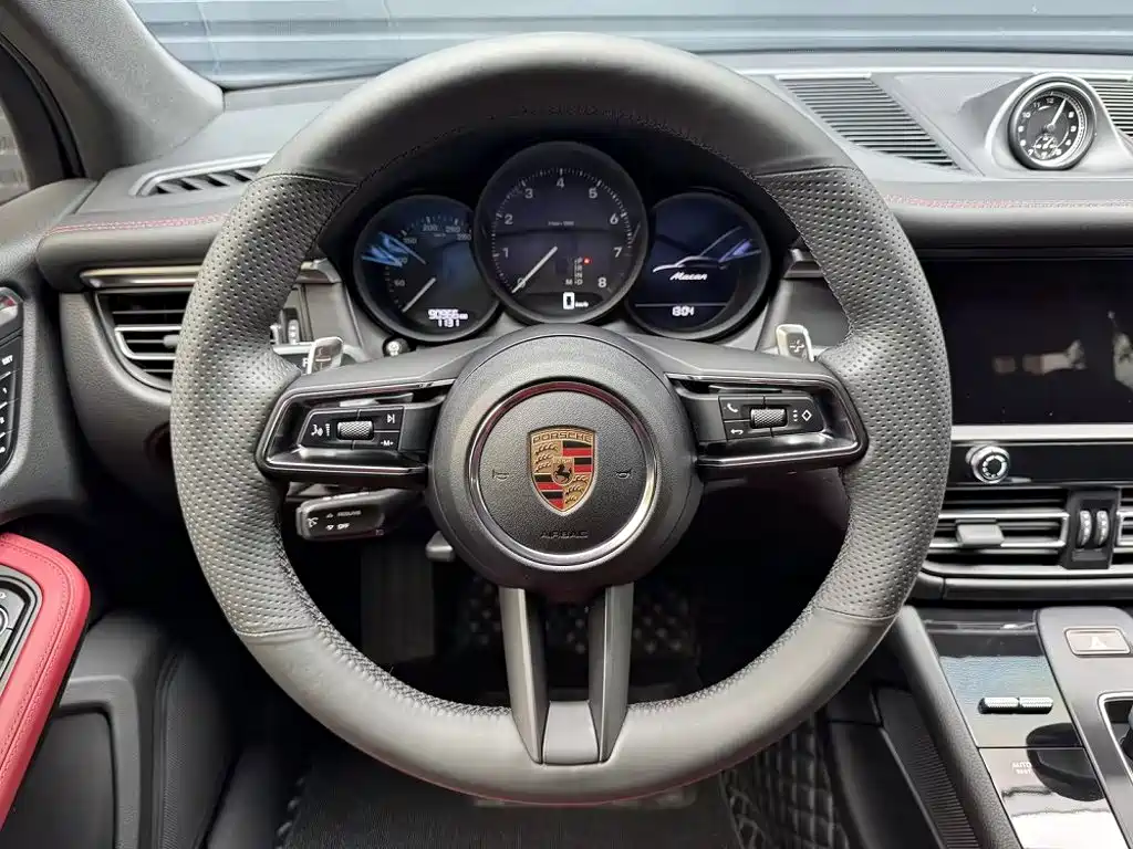 Porsche Macan 2022 — фото 4