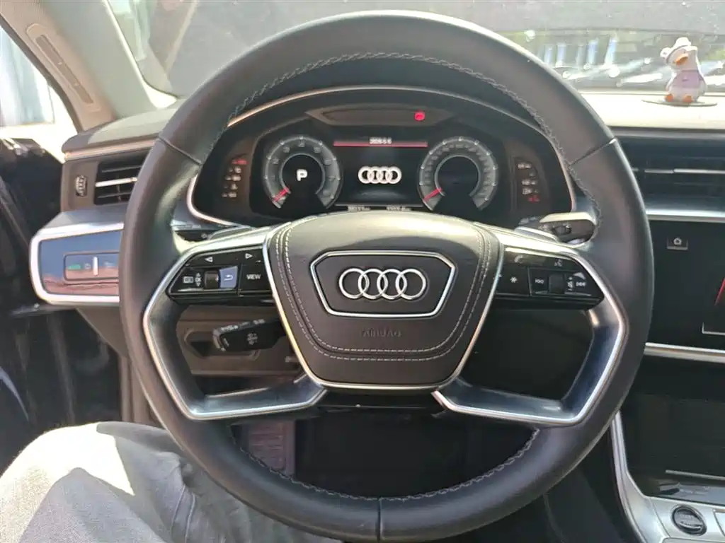 Audi A7L 2024 — фото 11