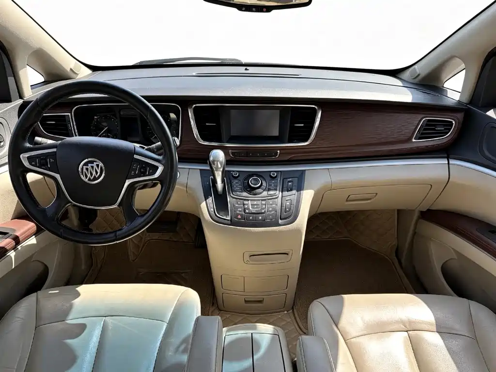 Buick GL8 2016 — фото 14