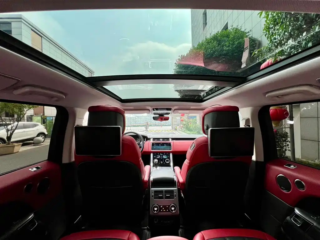 Land Rover Sport 2020 — фото 14