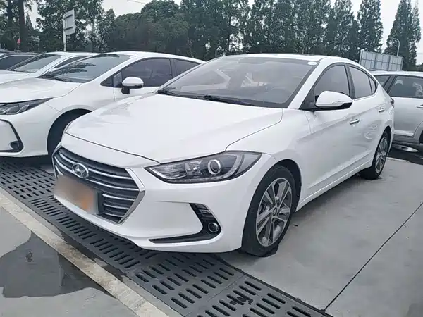Hyundai Celesta 2016