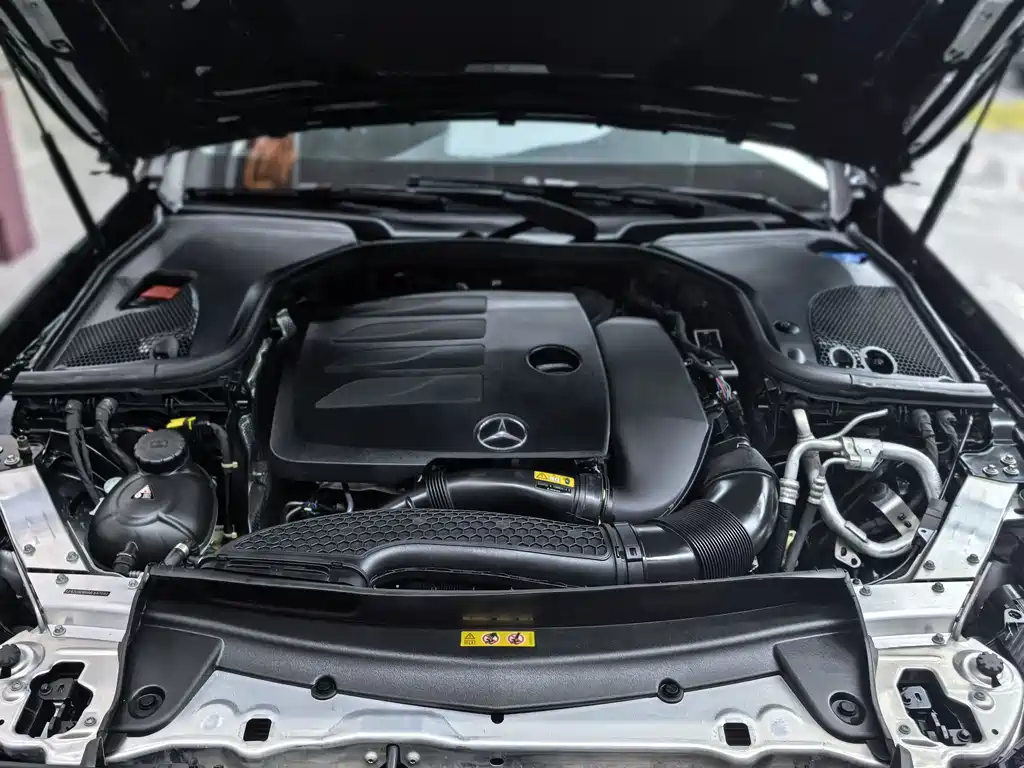 Mercedes-Benz E-Class 2021 — фото 36
