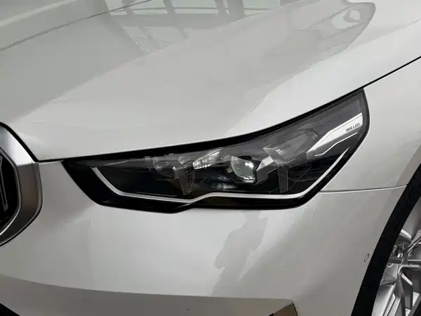 BMW 5 Series 2024