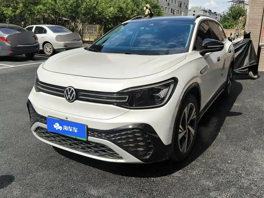 Volkswagen ID.6 Crozz 2023