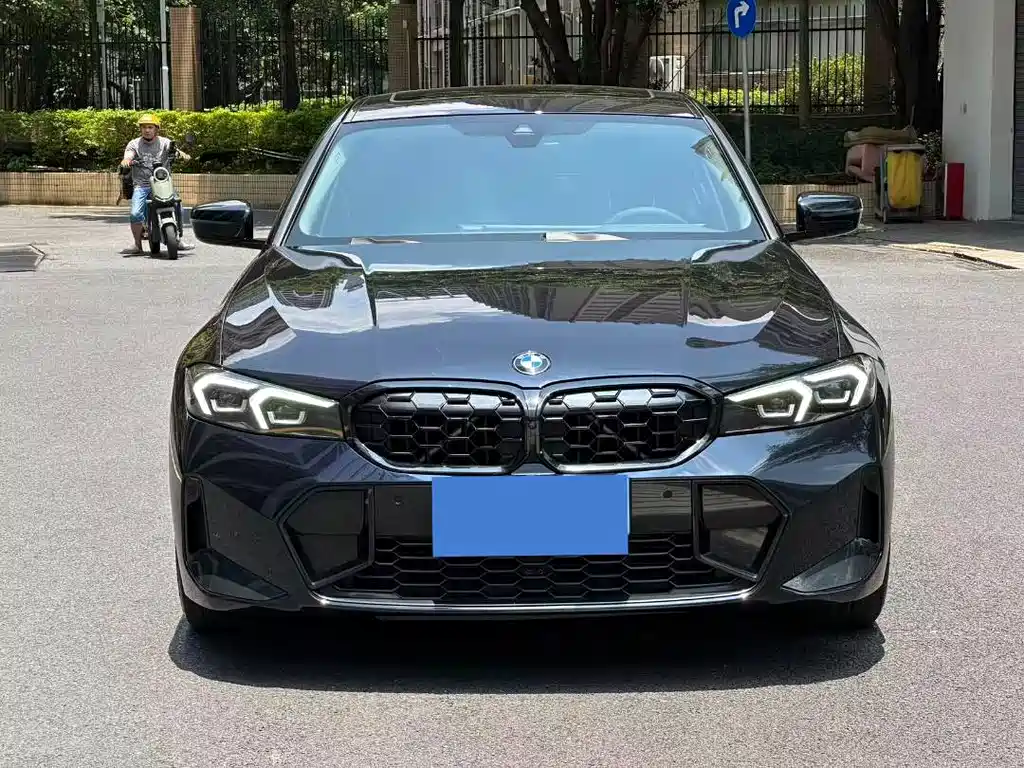 BMW 3 Series 2023