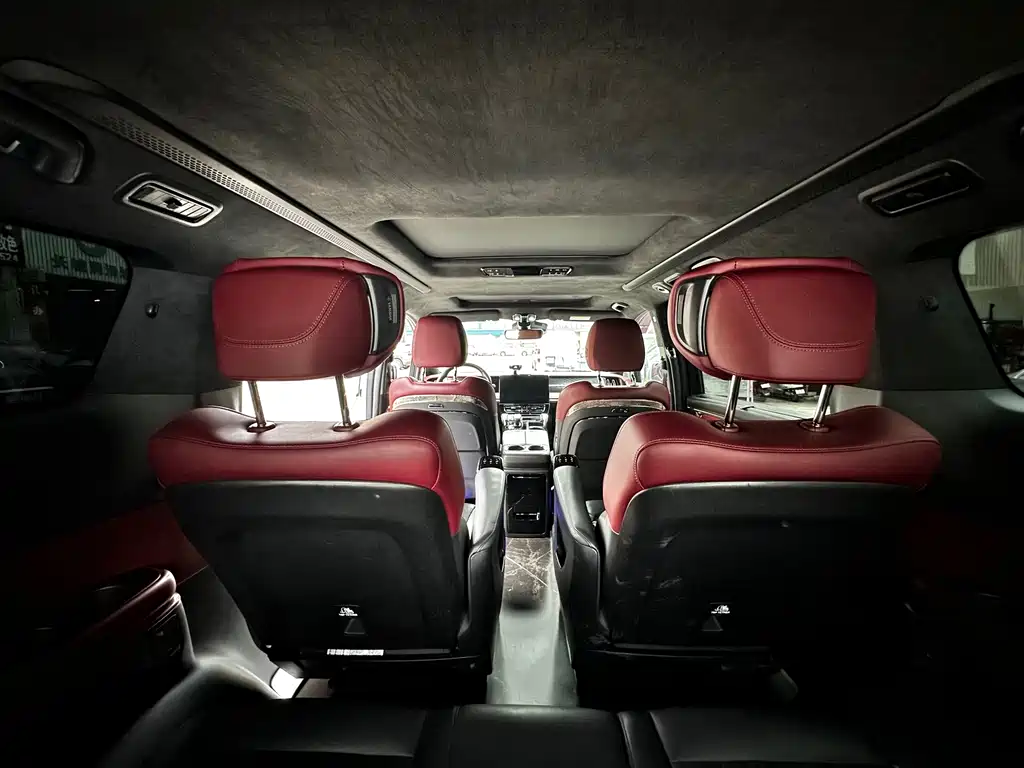 GAC Motor Trumpchi M8 2023 — фото 9