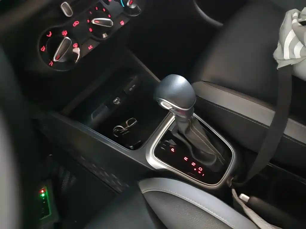 Kia KX1 2022 — фото 14