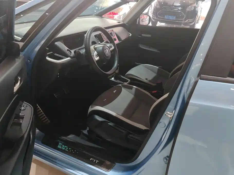 Honda Fit 2020 — фото 9