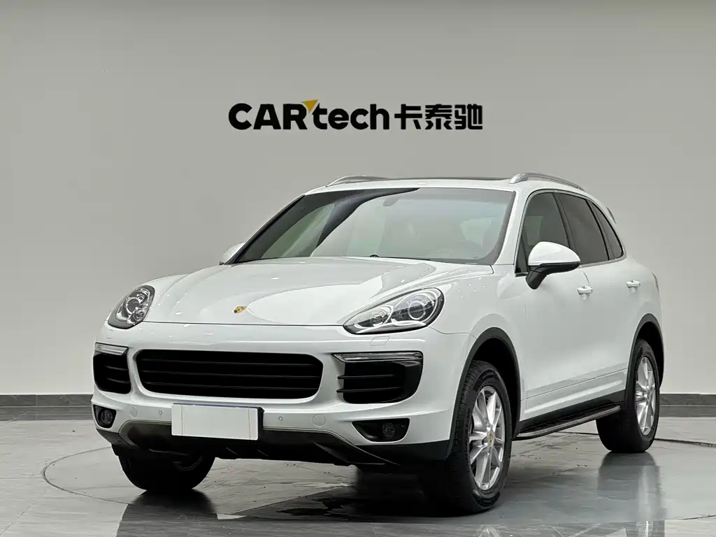 Porsche Cayenne 2016 — фото 1
