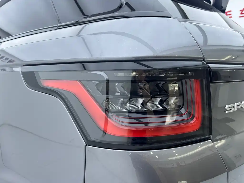 Land Rover Sport 2019 — фото 22