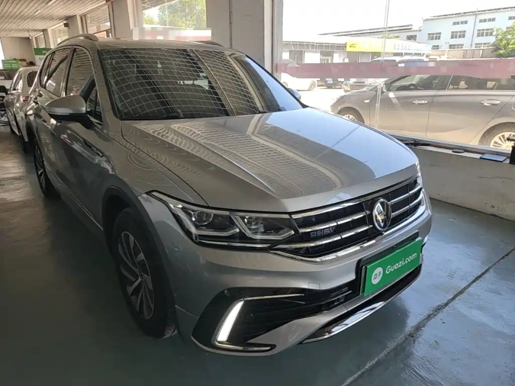 Volkswagen Tiguan L PHEV 2021 — фото 4