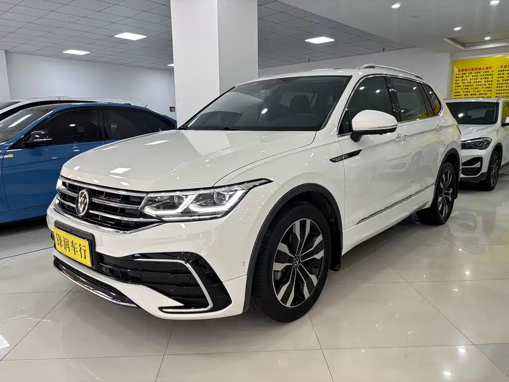 Volkswagen Tiguan L 2022