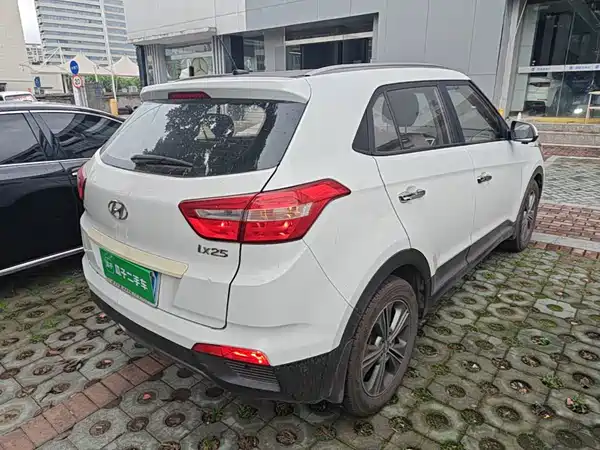 Hyundai ix25 2015