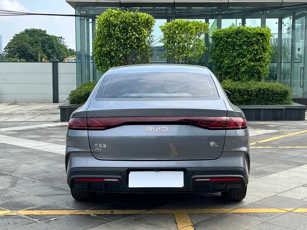BYD Qin L 2025 — фото 5
