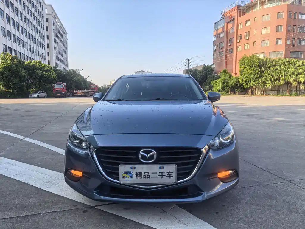 Mazda 3 Axela 2019