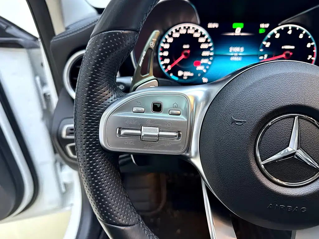 Mercedes-Benz C-Class 2021 — фото 15