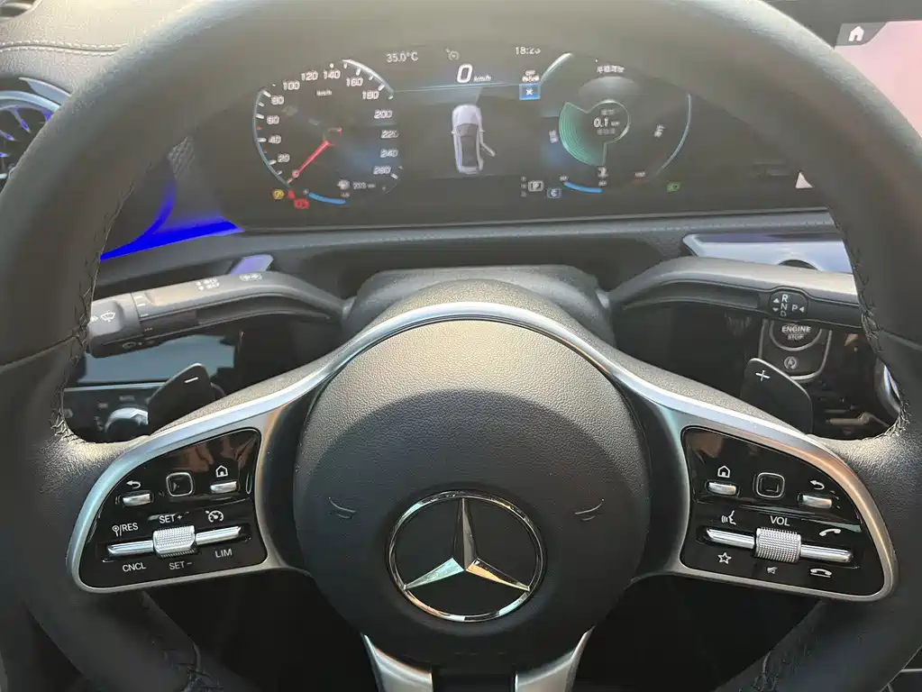 Mercedes-Benz A-Class 2022 — фото 15