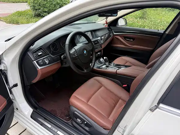 BMW 5 Series 2014