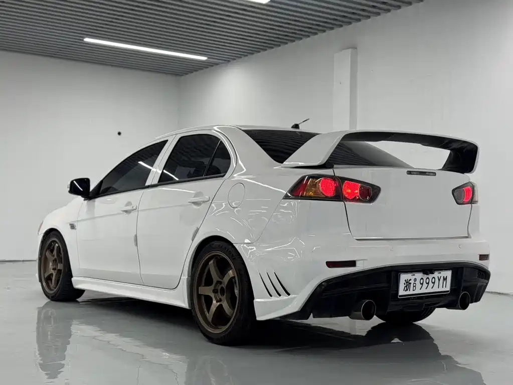 Mitsubishi Lancer EX 2014 — фото 20