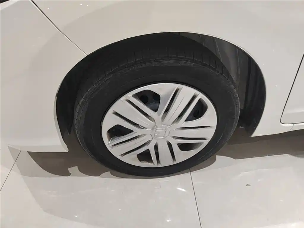 Honda Fit 2018 — фото 23