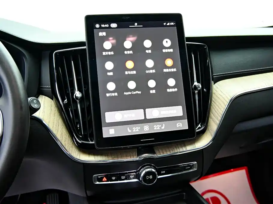 Volvo XC60 2025 — фото 16
