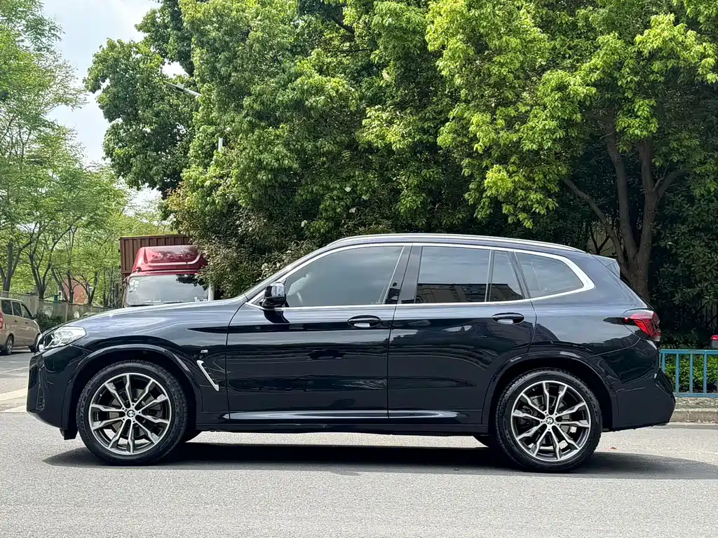 BMW X3 2021