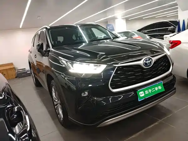 Toyota Highlander 2023