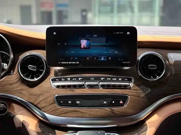 Mercedes-Benz V-Class 2023