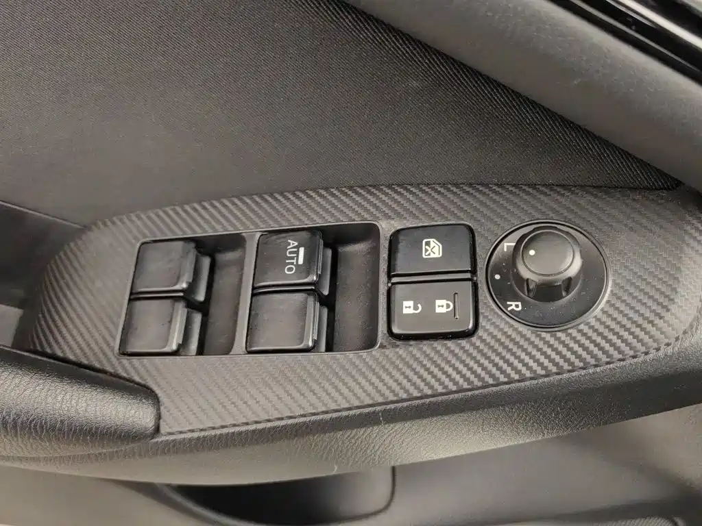 Mazda 3 Axela 2015 — фото 9