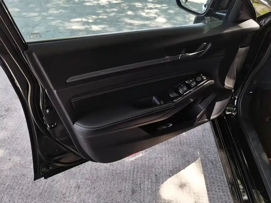 Nissan Teana 2021