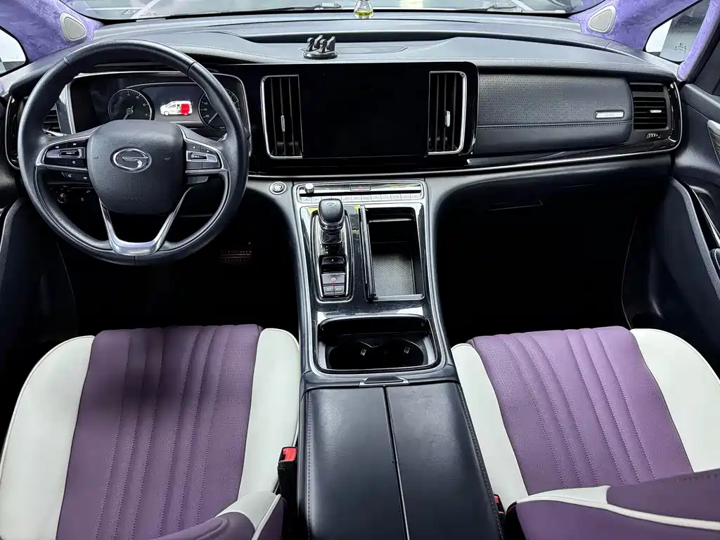 GAC Motor Trumpchi M8 2022 — фото 6