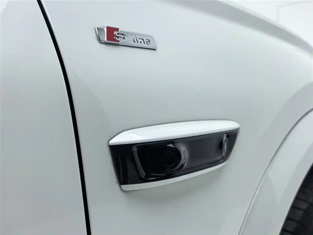Audi Q6L e-tron 2025 — фото 20