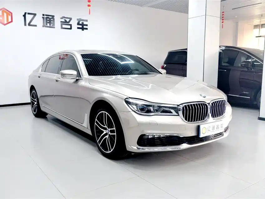 BMW 7 Series 2016 — фото 3