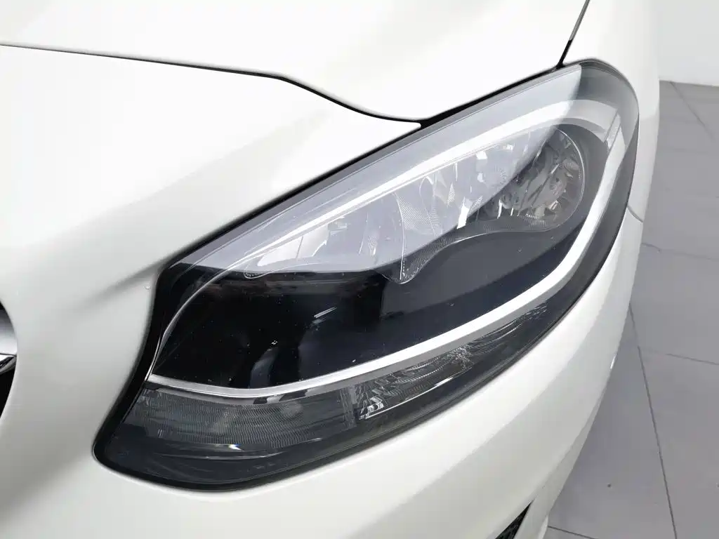 Mercedes-Benz B-Class 2016